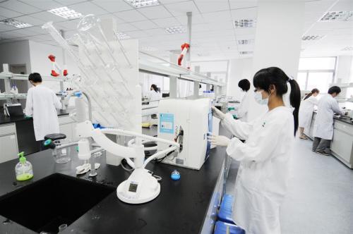  甲醛檢測機構及時采樣化驗能保障公共環境健康嗎？